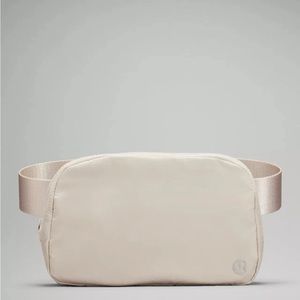 NWT Lululemon white opal everywhere belt bag